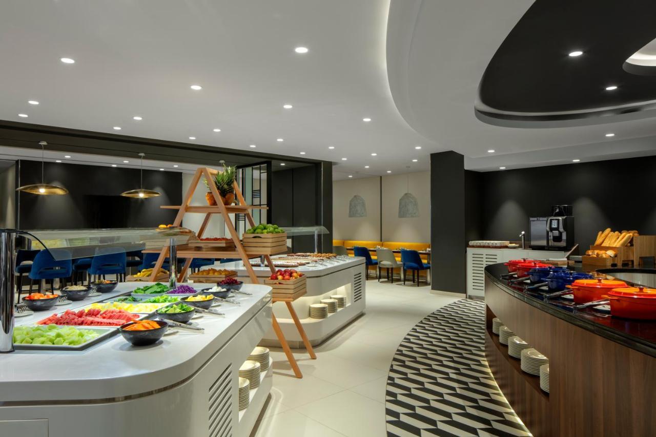 Hyatt Place Dubai Jumeirah Residences Bagian luar foto