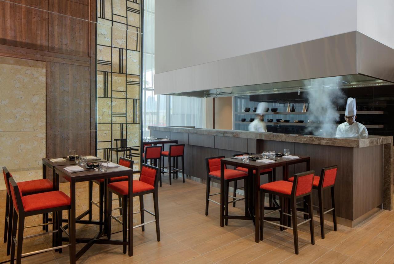 Hyatt Place Dubai Jumeirah Residences Bagian luar foto
