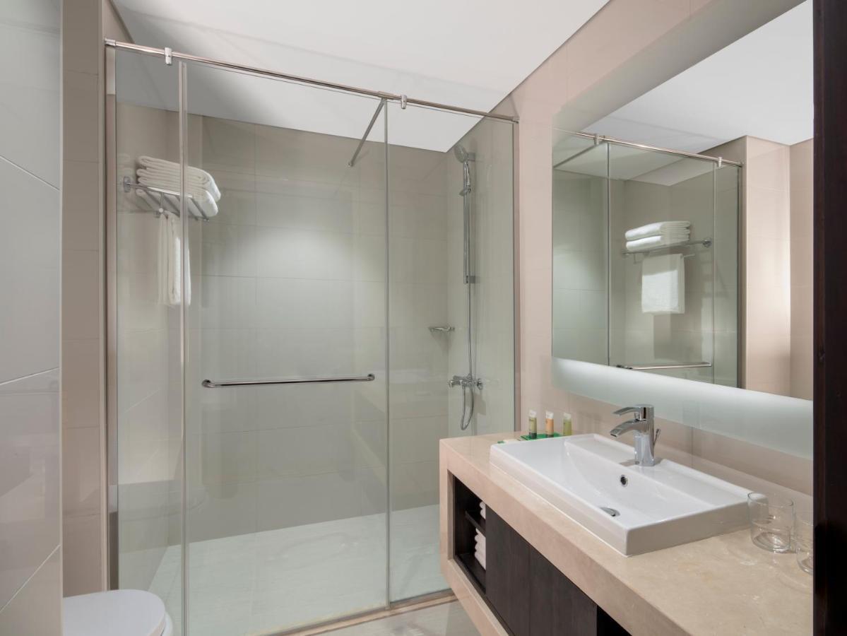 Hyatt Place Dubai Jumeirah Residences Bagian luar foto